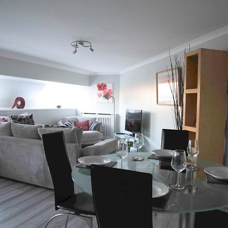 Fabulous Stylish Flat In Merchant City & Free Secure Parking Glasgow Exterior foto